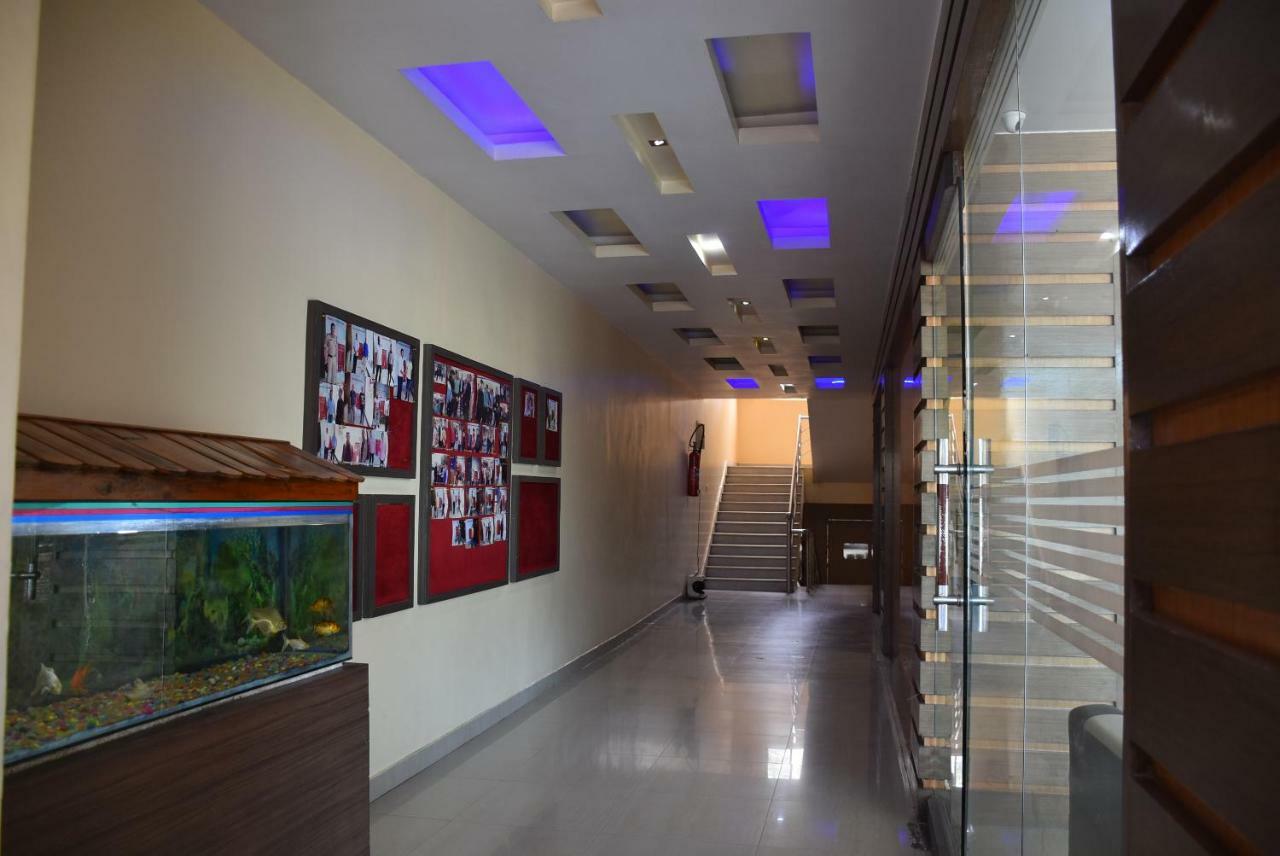 Hotel Saraswati Inn Aurangabad  외부 사진